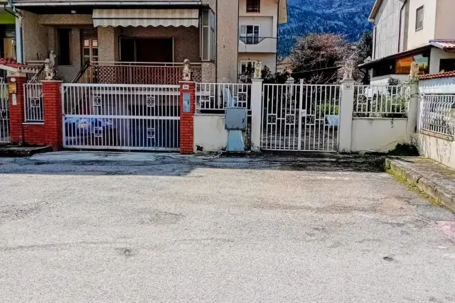 insertion image