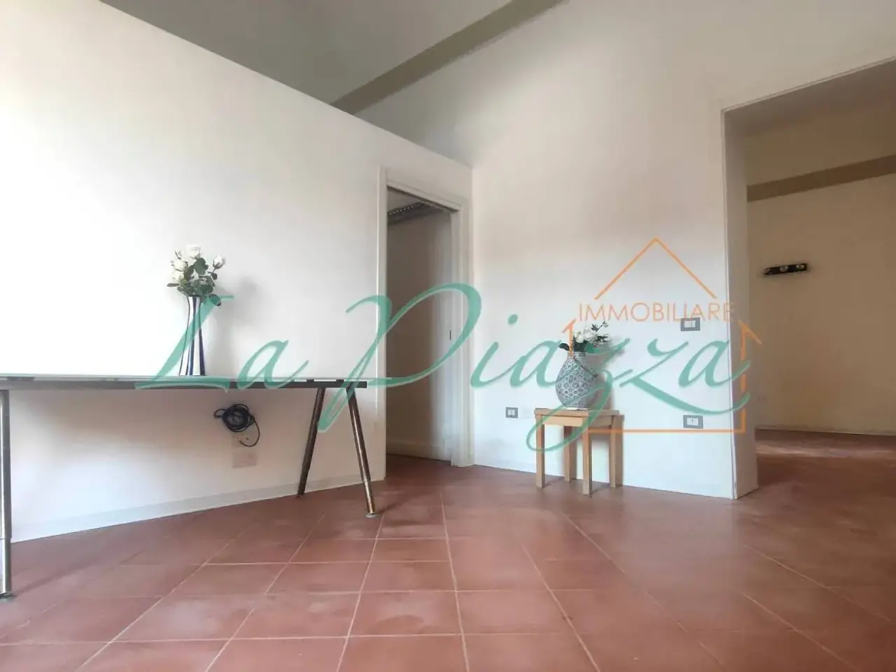 Ufficio in Via Rondanini 6, Castel Bolognese, {3} - Foto 1