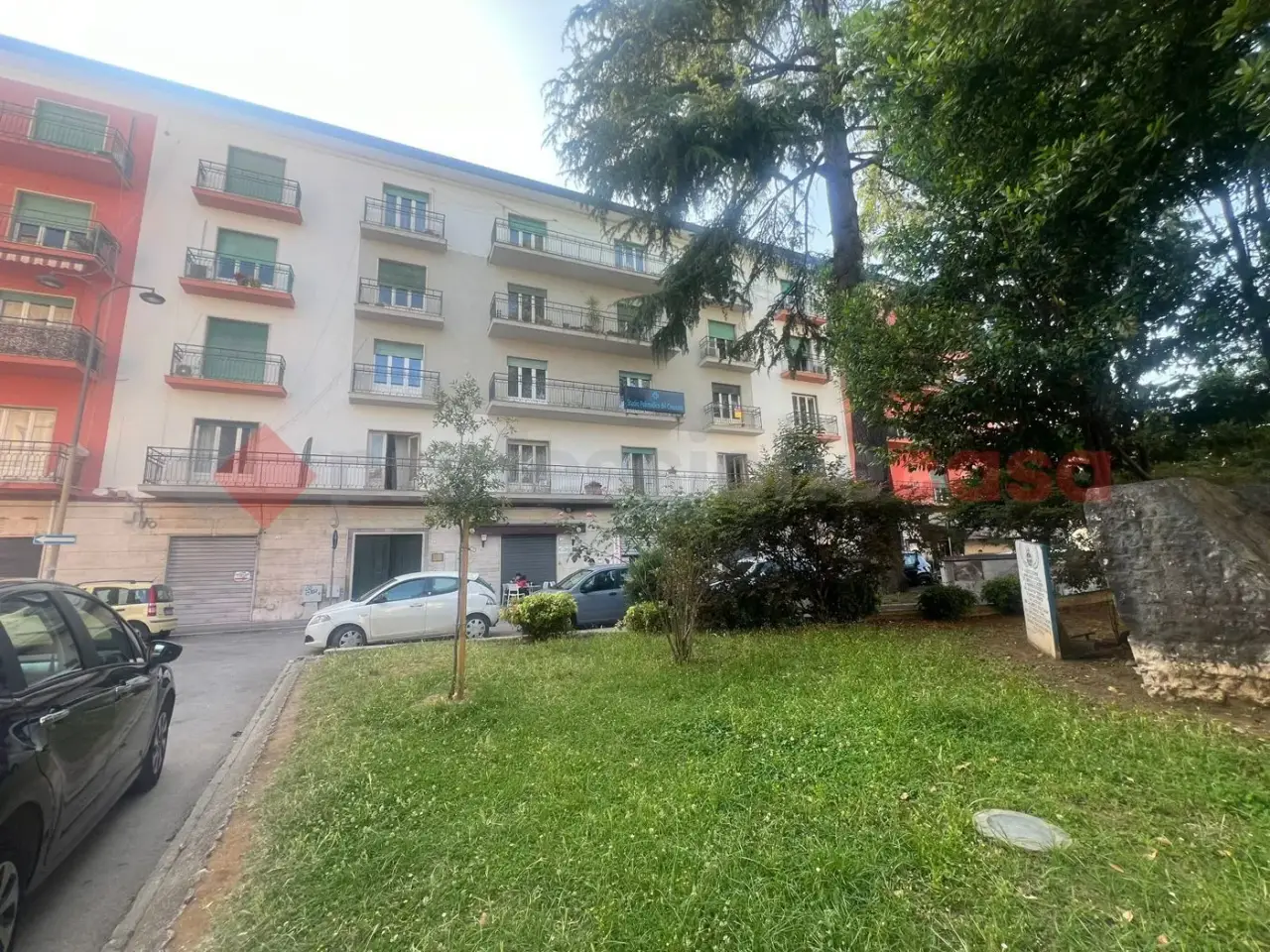 Ufficio in Piazza De Gasperi Snc, Cassino, {3} - Foto 1