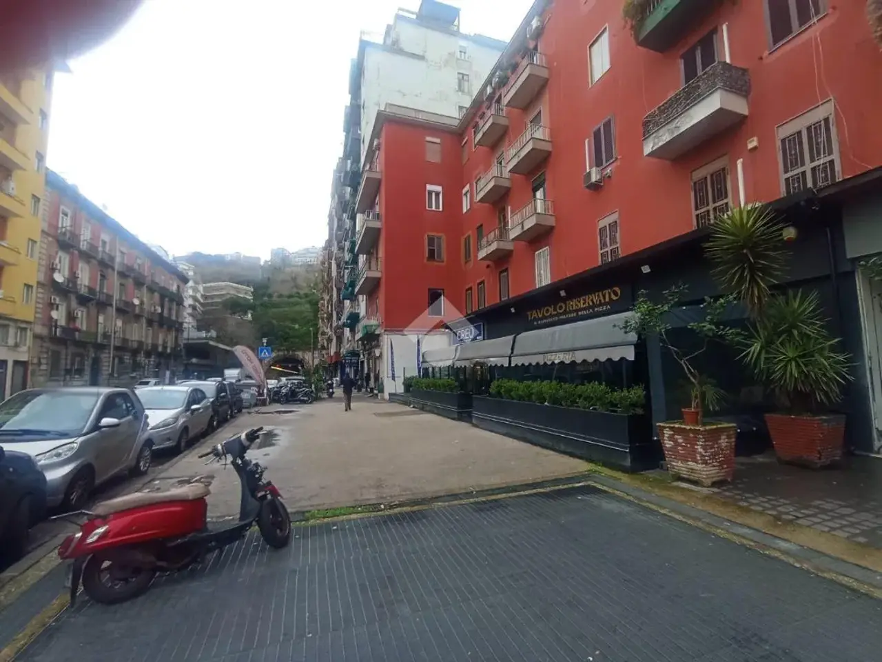 Negozio in Via Caio Duilio 22, Napoli, {3} - Foto 1