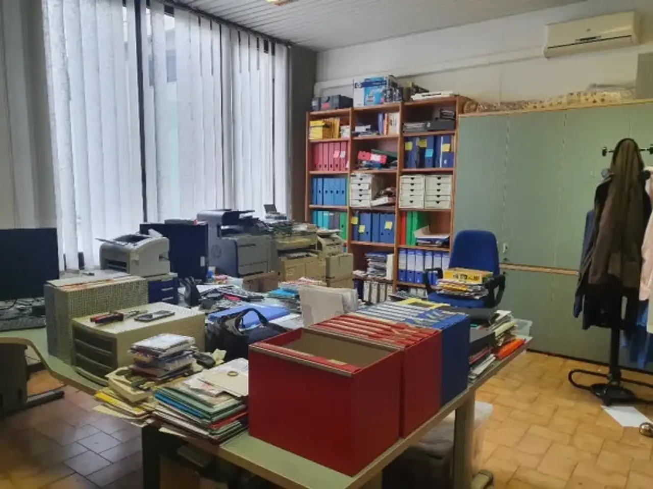 Ufficio in Via Augusto Piccard 5, Reggio Emilia, {3} - Foto 1