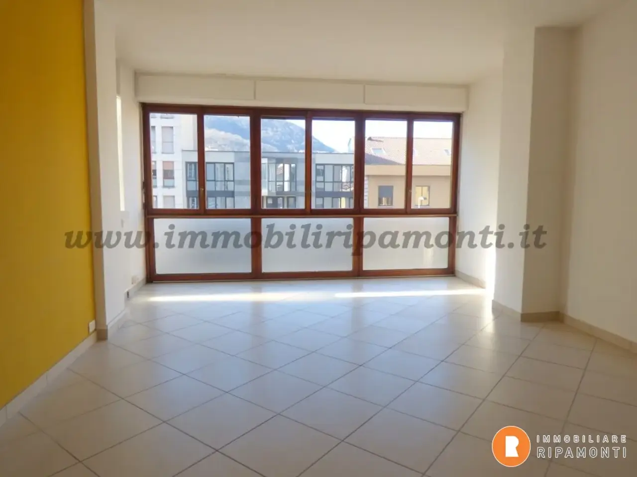 Ufficio in Corso Martiri della Libertà, Lecco, {3} - Foto 1