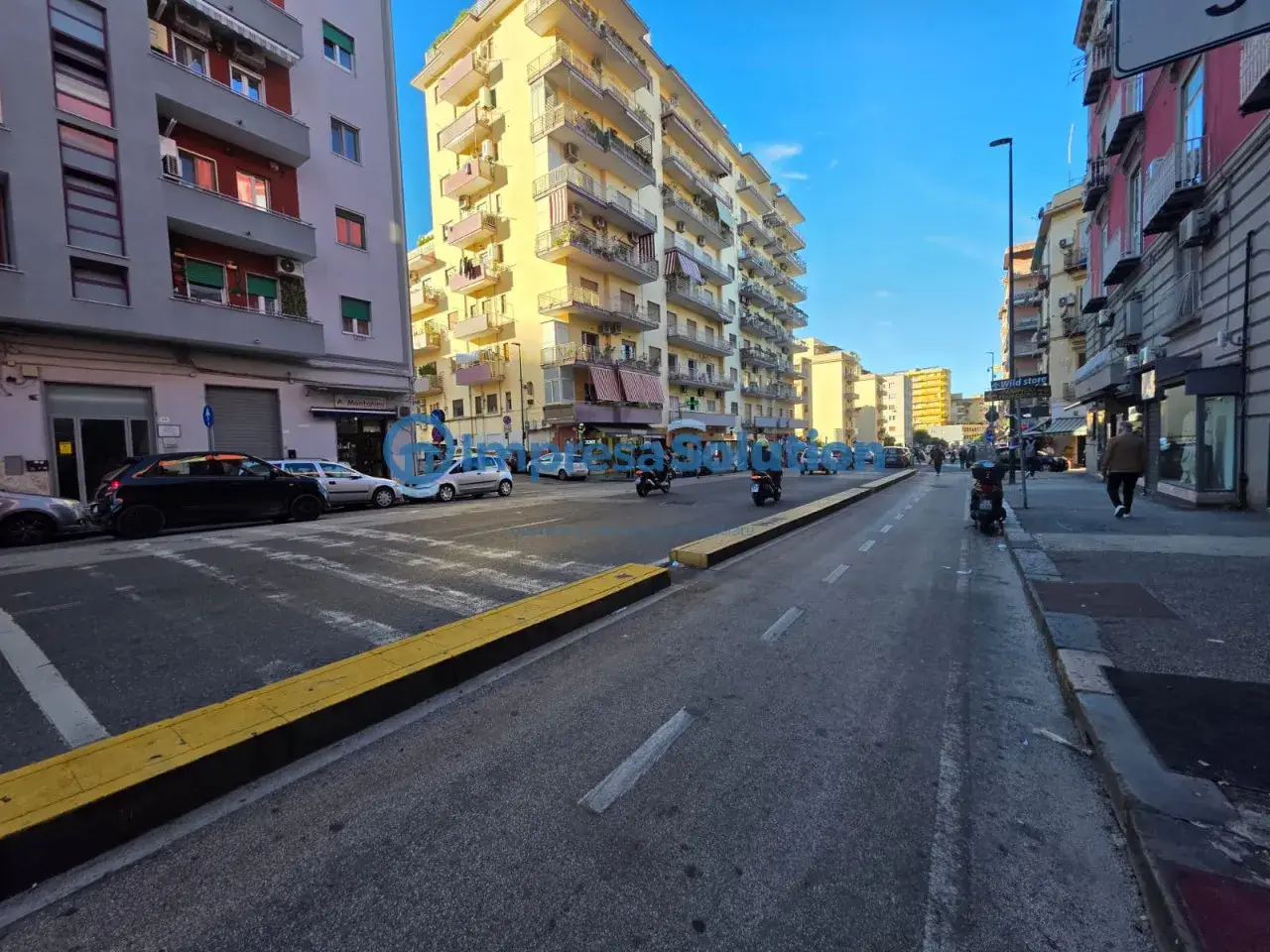 Negozio in Via Caio Duilio, Napoli, {3} - Foto 1