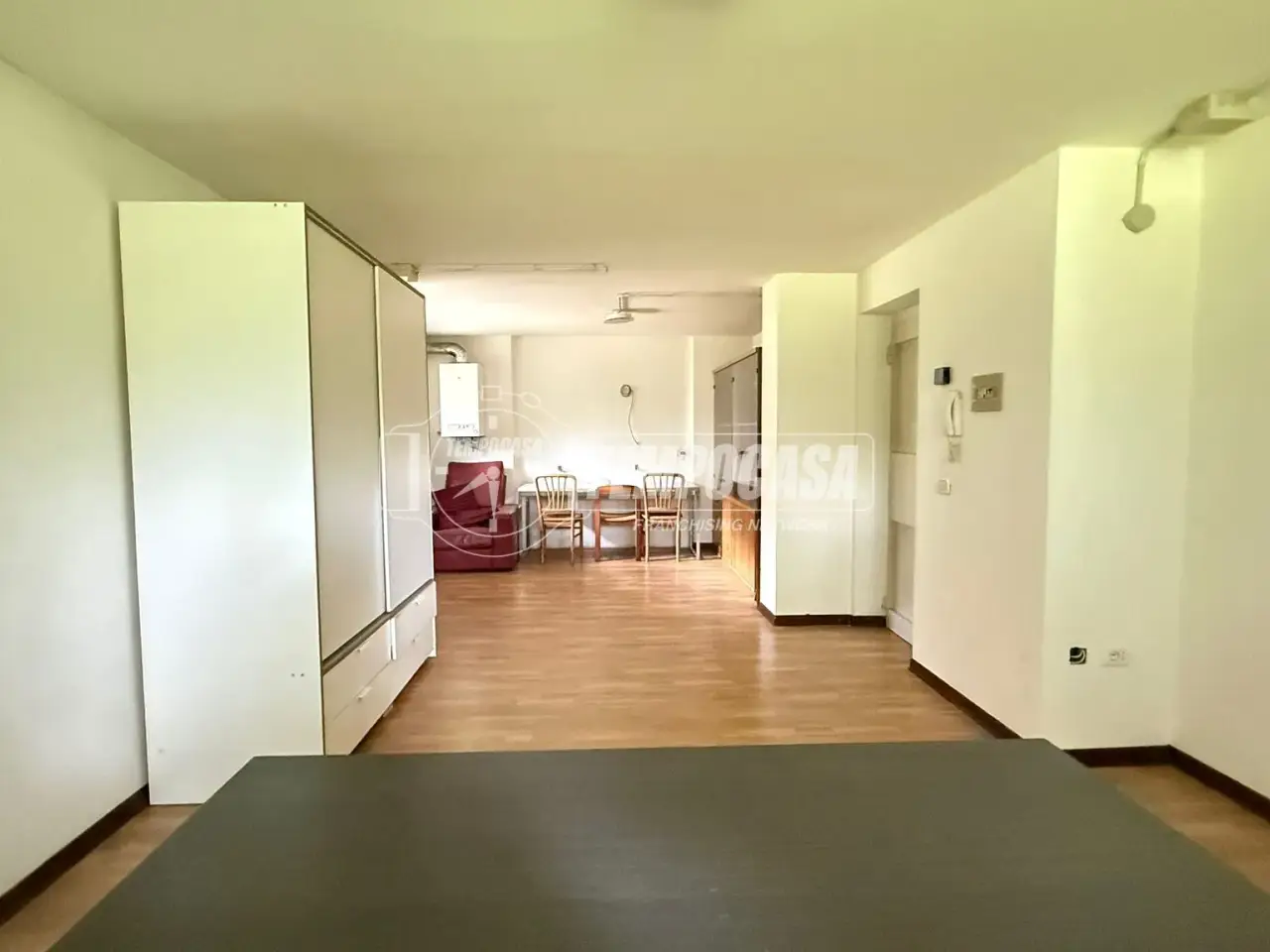 Negozio in Via Mauro Venegoni 82, Legnano, {3} - Foto 2