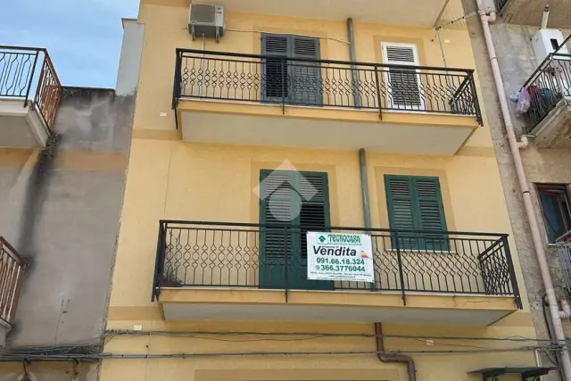 Quadrilocale in Via Rossi 81, Bagheria - Foto 1