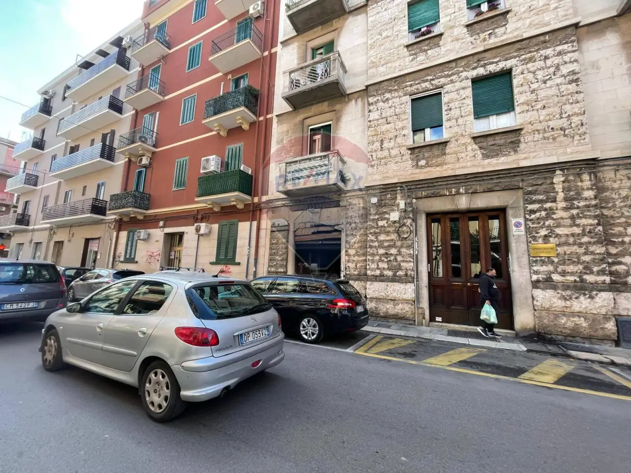 Negozio in Via Dante Alighieri 474, Bari, {3} - Foto 1