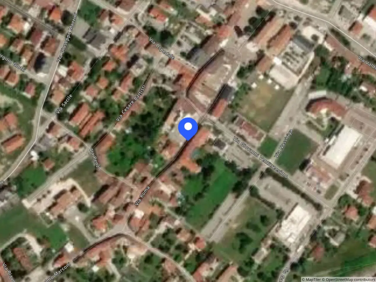 Negozio in Via Roma S.N.C., Aviano, {3} - Foto 2