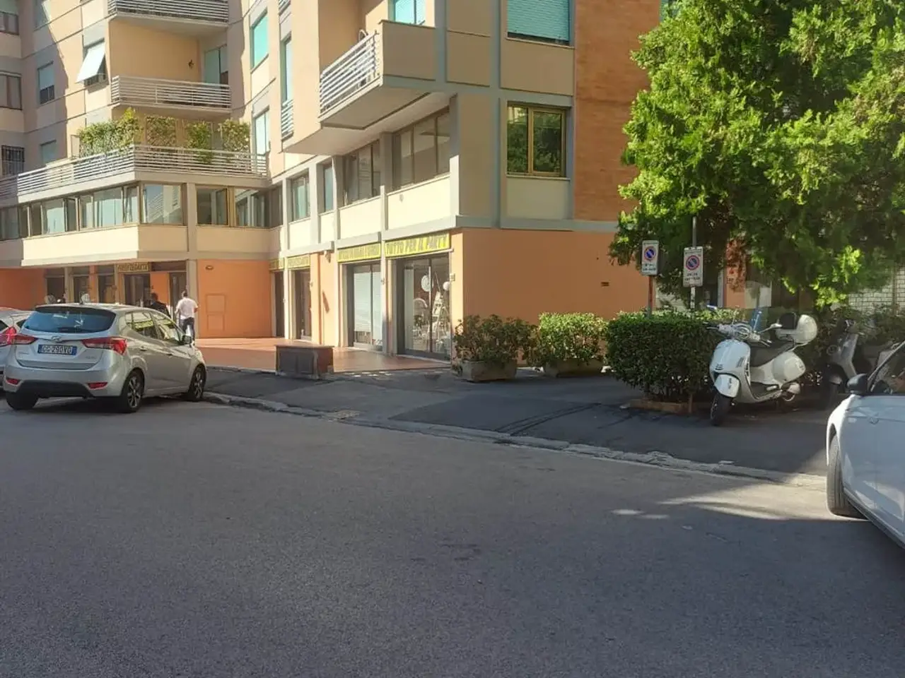 Negozio in Via Dosio, Firenze, {3} - Foto 1