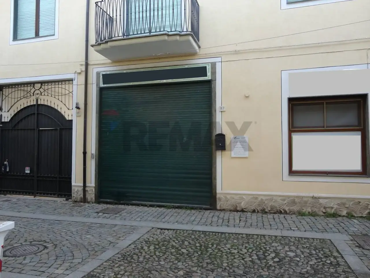 Negozio in Via Palestro 87, Piossasco, {3} - Foto 2
