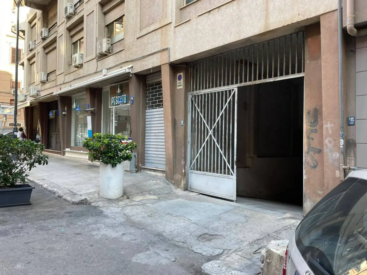 Parcheggio chiuso in Via Nicolò Gallo, Palermo, {3} - Foto 1