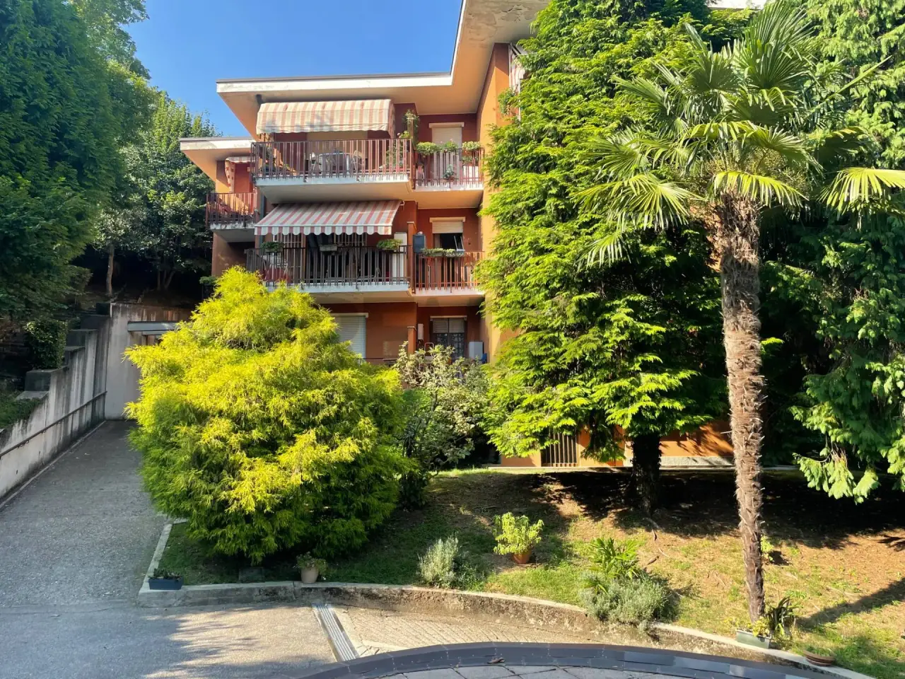 Ufficio in Via Virgilio 66, Varese, {3} - Foto 1