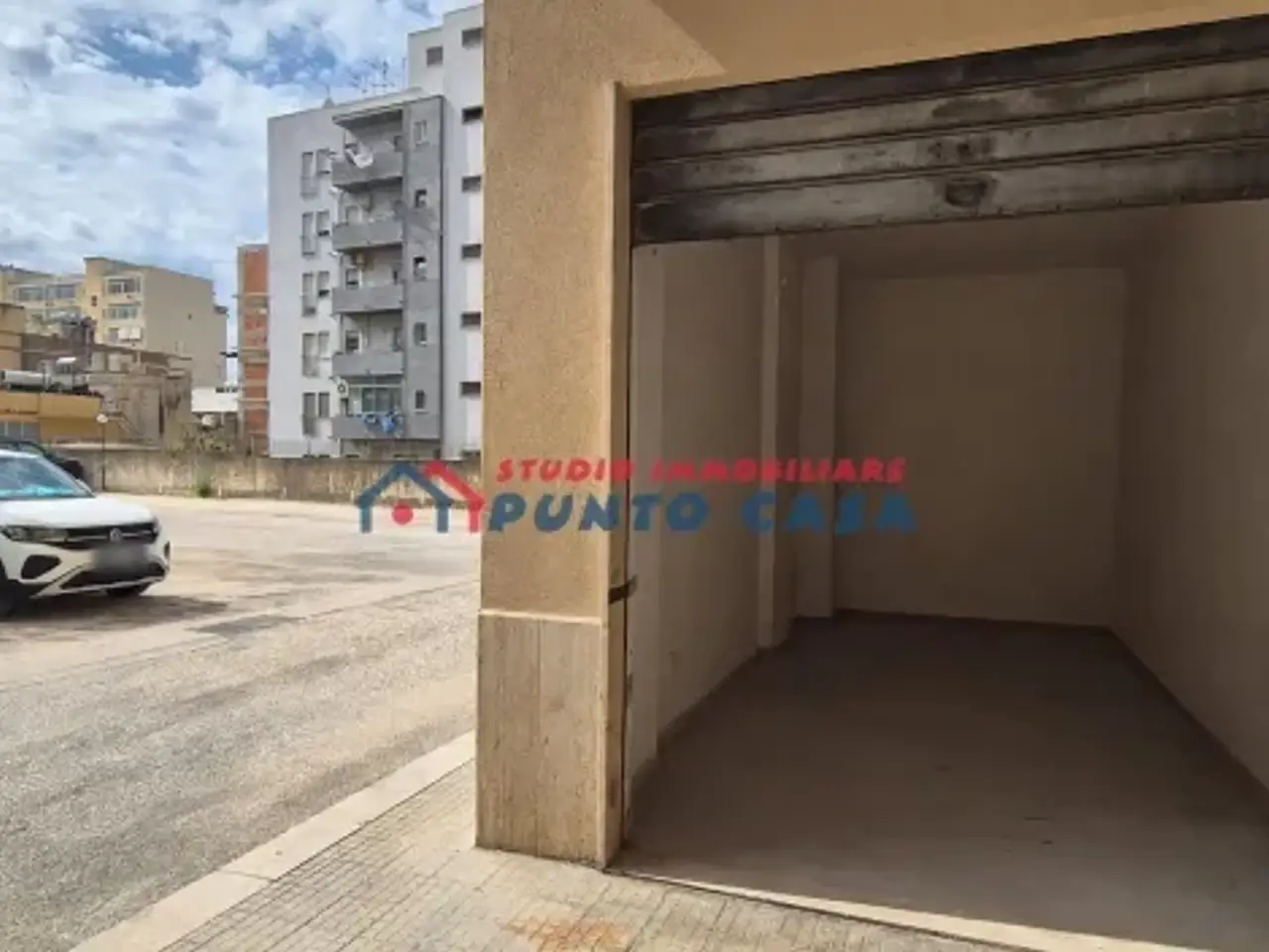 Parcheggio chiuso in Via Alessandro Manzoni, Erice, {3} - Foto 1