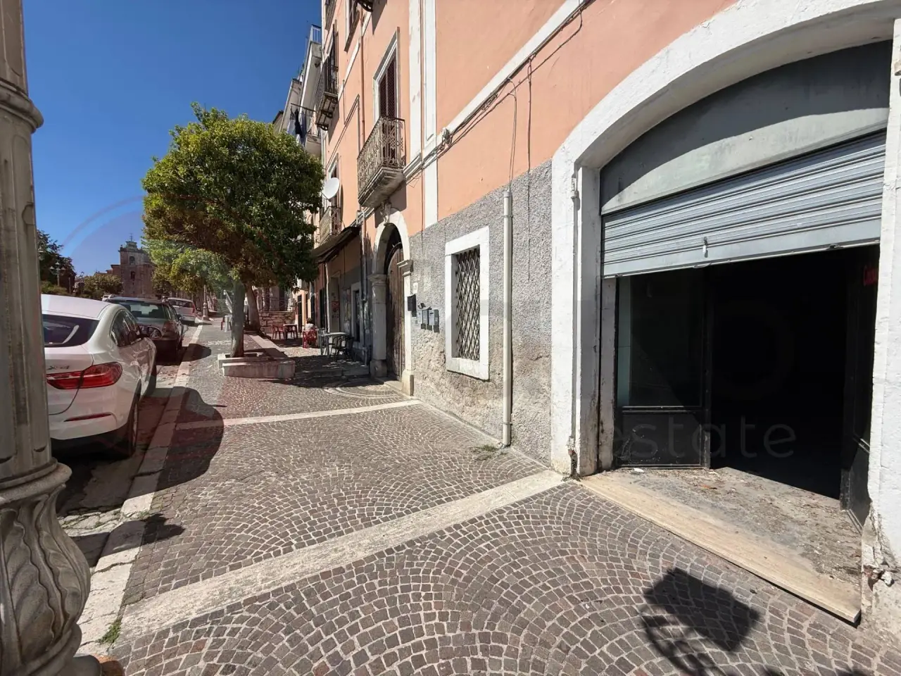 Negozio in Piazza Umberto I 43, Arce, {3} - Foto 1