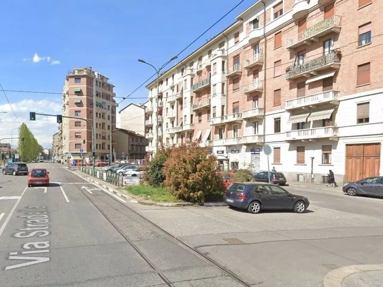 Locale commerciale in Largo Errico Giachino 108, Torino, {3} - Foto 1