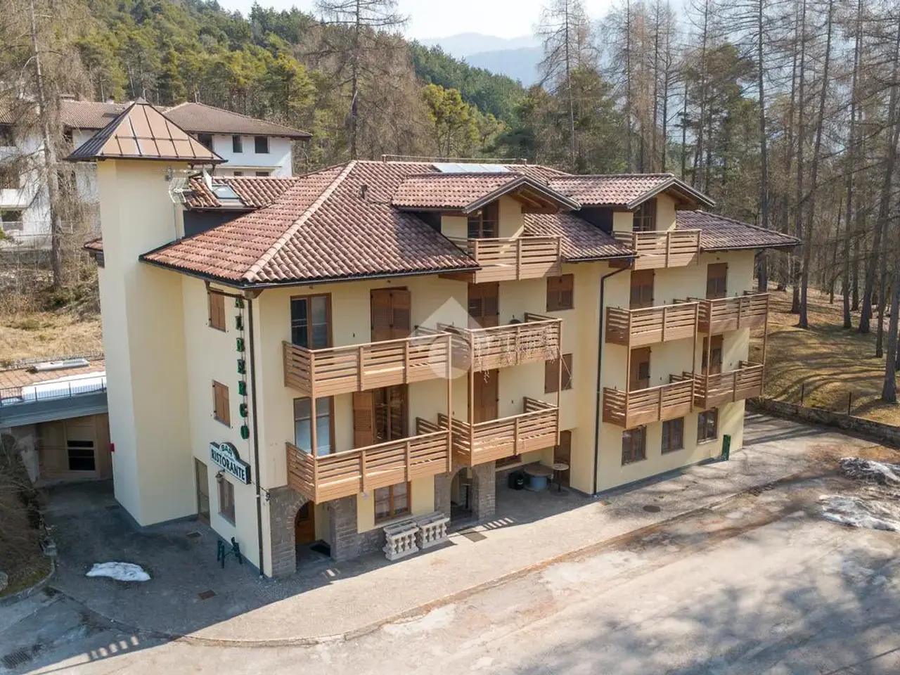Albergo in Via Larsetti 1, Predaia, {3} - Foto 1