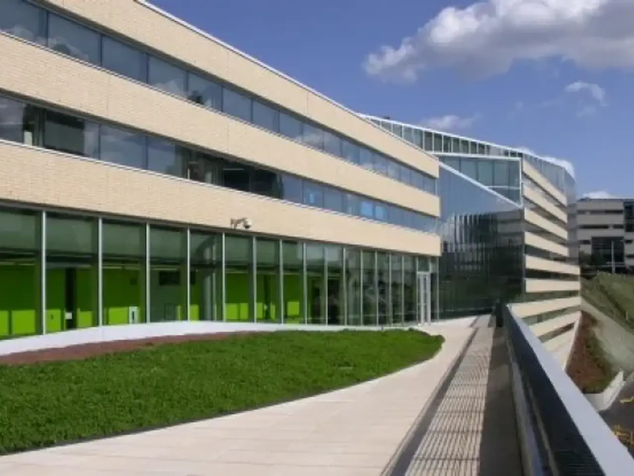 Magazzino in Via Tiburtina Valeria, Guidonia Montecelio, {3} - Foto 1