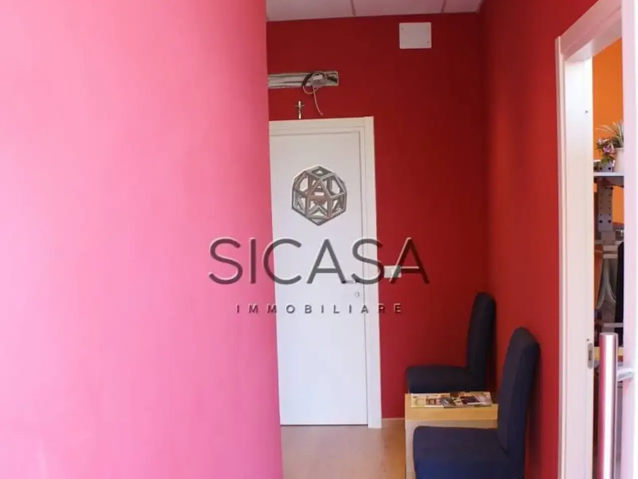 Locale commerciale in , Sansepolcro, {3} - Foto 2
