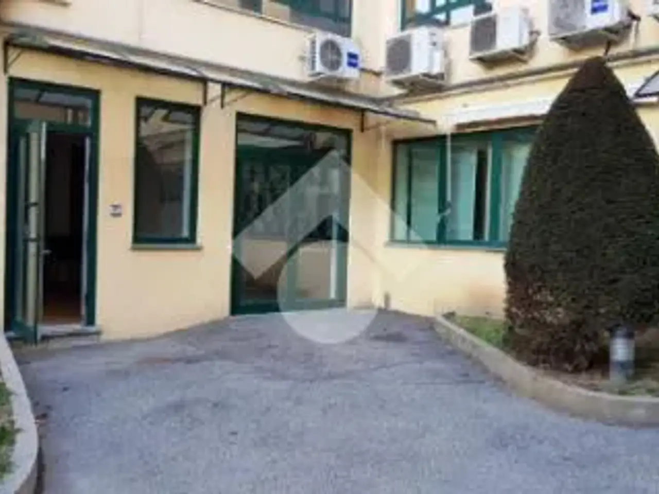 Ufficio in Via Luigi Einaudi 29, Moncalieri, {3} - Foto 1