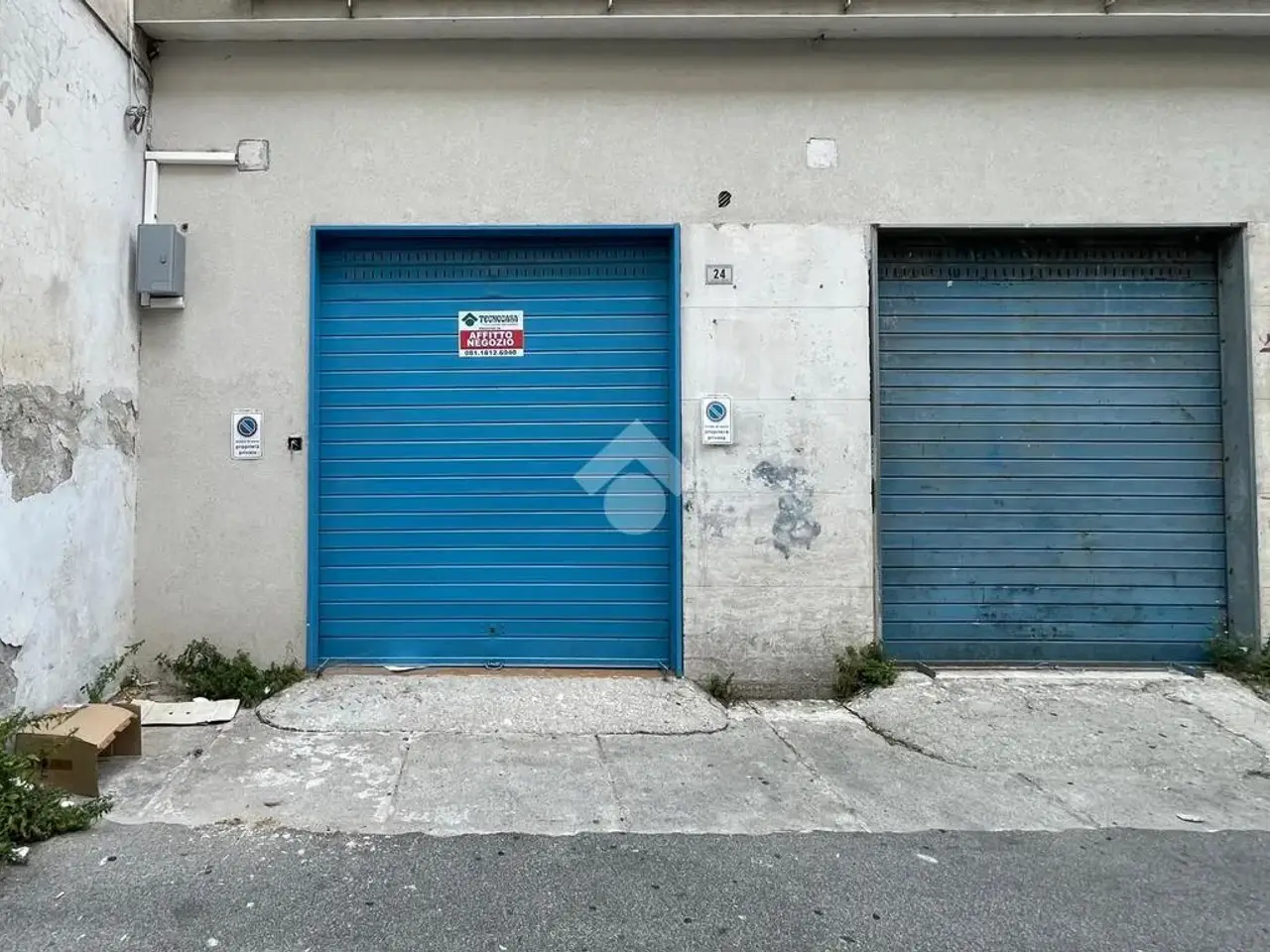 Negozio in Via Canonico a. Giordano 28, Frattamaggiore, {3} - Foto 1