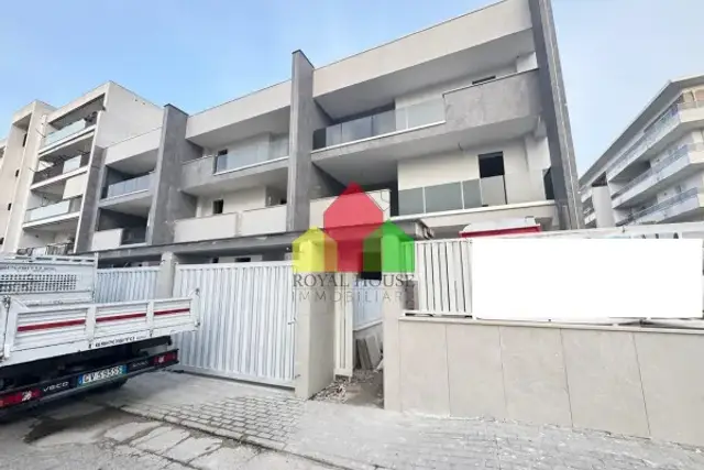 insertion image