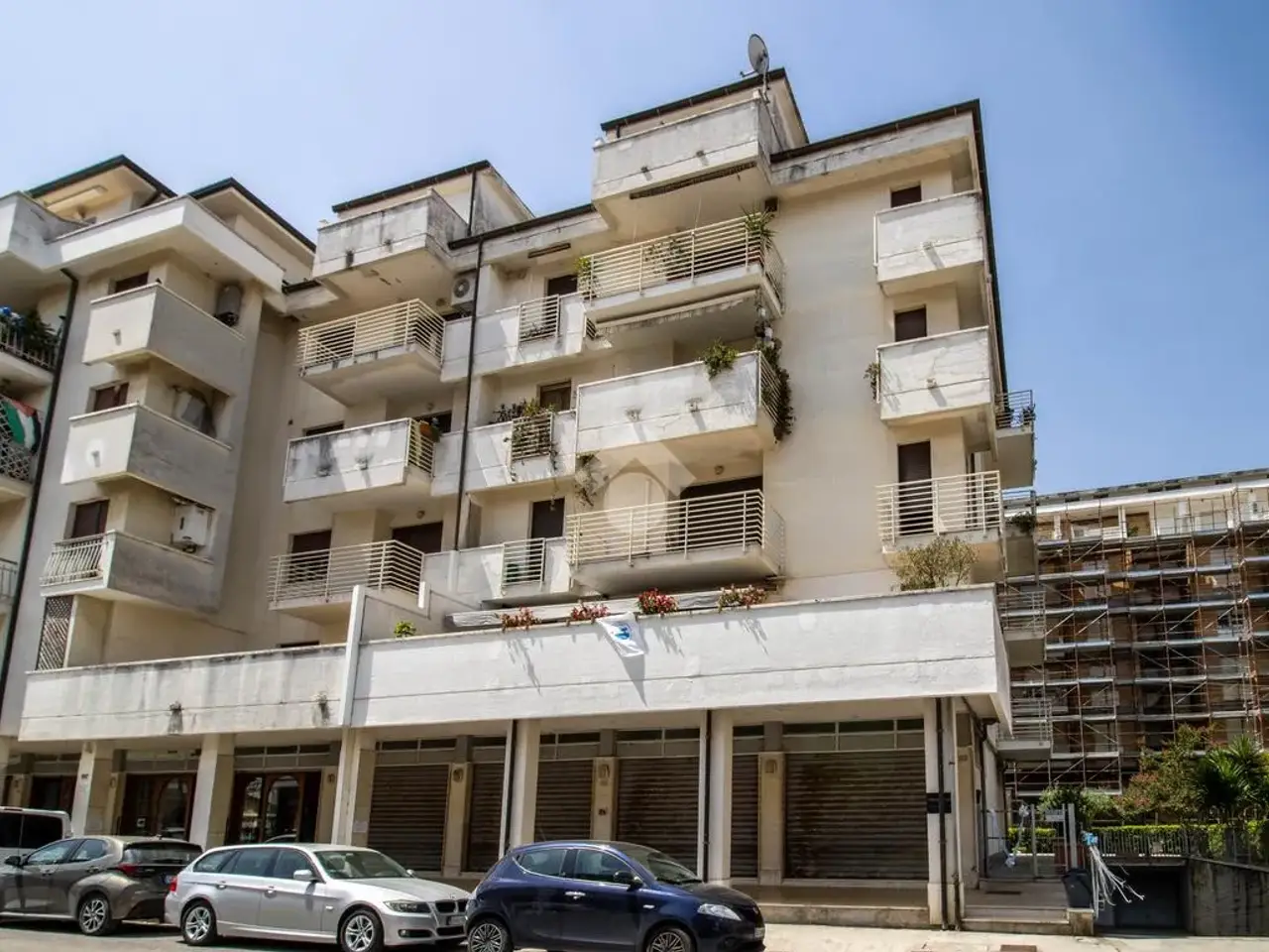 Negozio in Via Palestro 143, Porto Sant'Elpidio, {3} - Foto 1