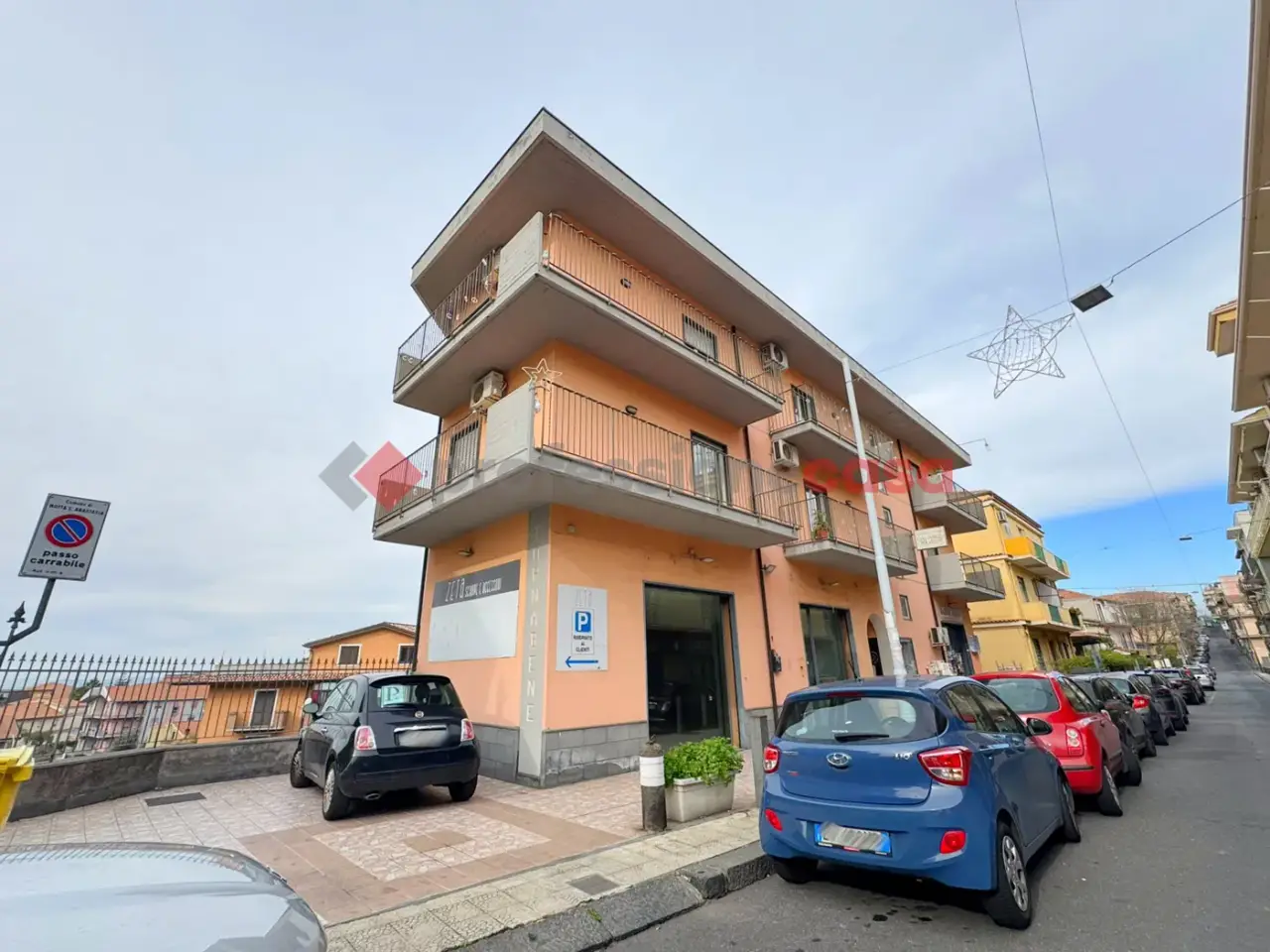 Negozio in Via Roma  9 B, Motta Sant'Anastasia, {3} - Foto 2