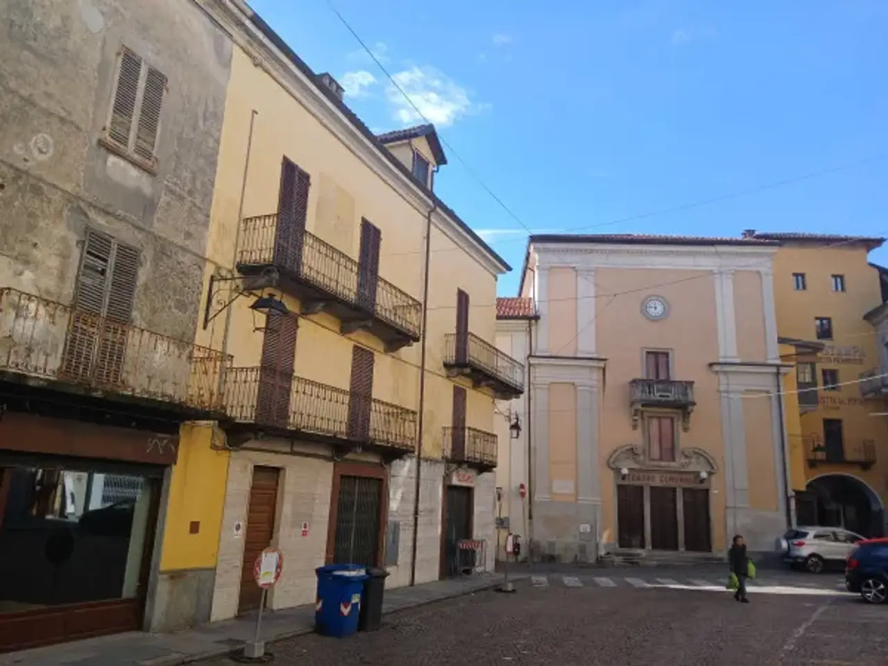 Negozio in Via Giuseppe Garibaldi 46, Cuorgne', {3} - Foto 1