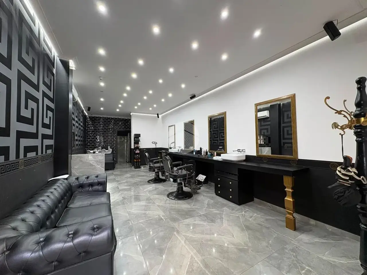Negozio in Via Gabriele d'Annunzio 30, Castellammare Di Stabia, {3} - Foto 2