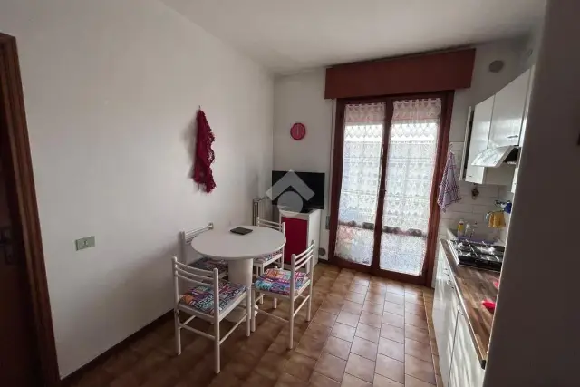 2-room flat in Via Bressan, Padova - Photo 1