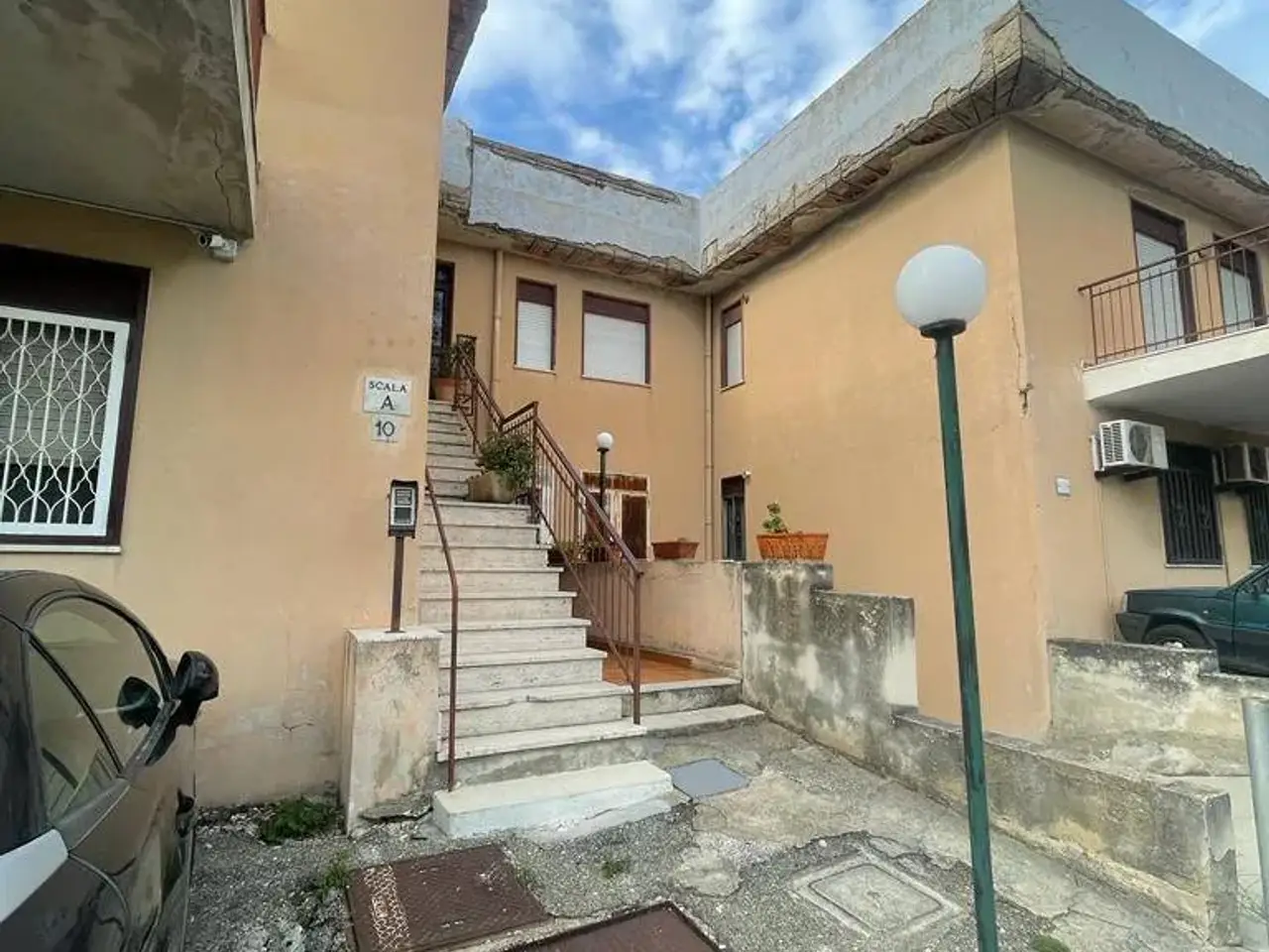 Magazzino in Strada Statale Spartà Messina, Messina, {3} - Foto 1