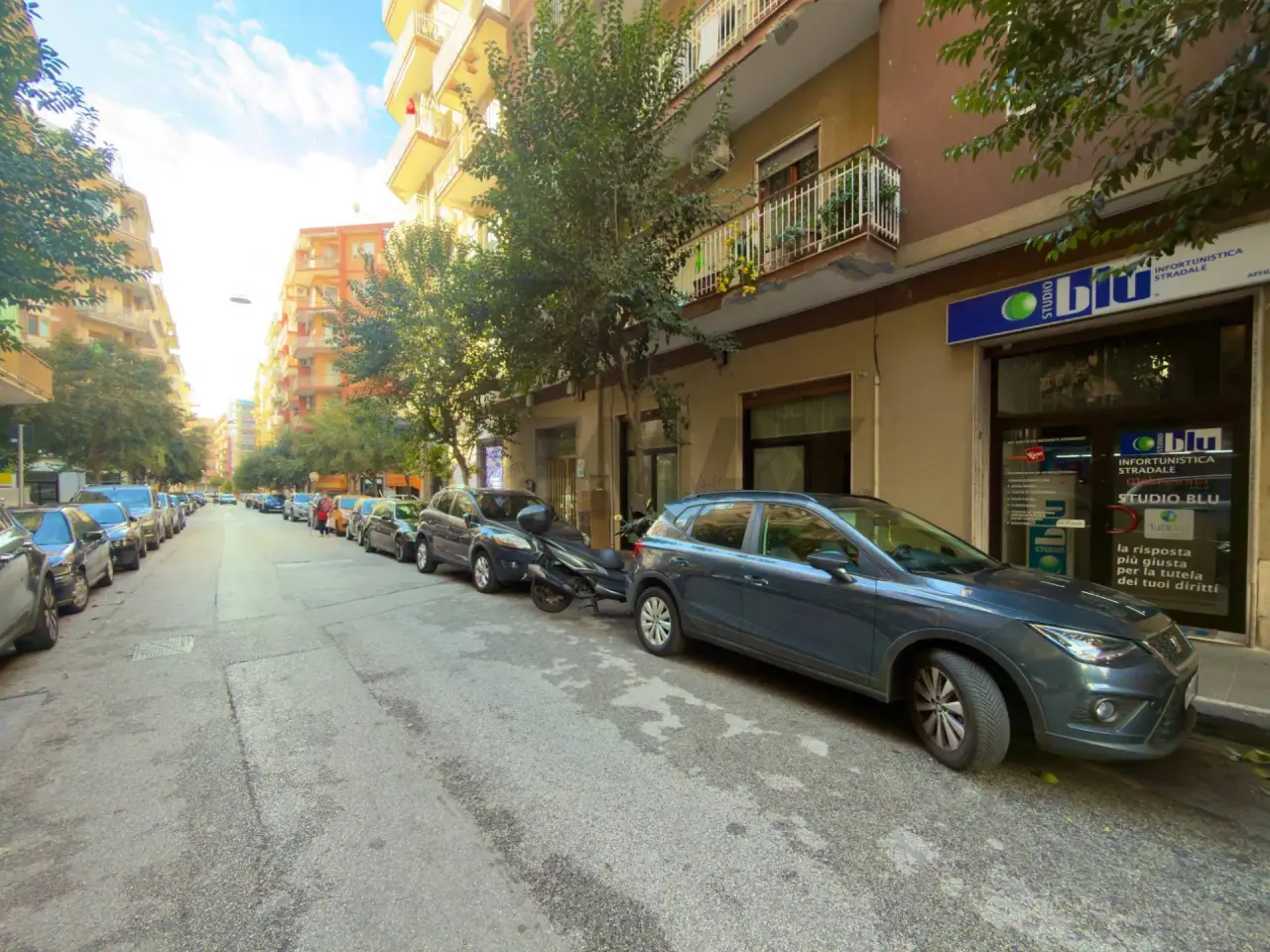 Negozio in Via Raffaele Ricci 39, Salerno, {3} - Foto 1