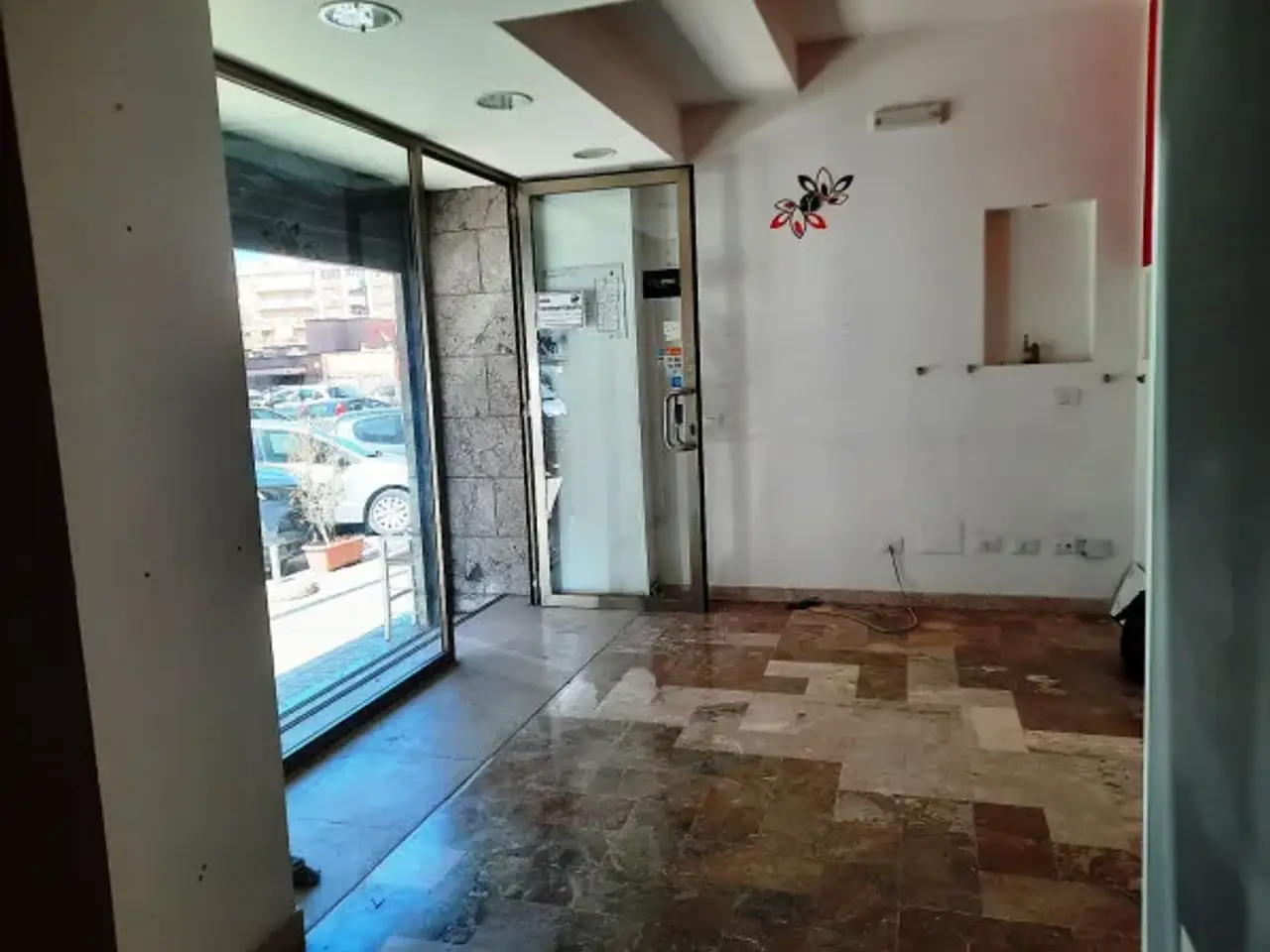Negozio in Via Alfredo Casella 51, Palermo, {3} - Foto 2