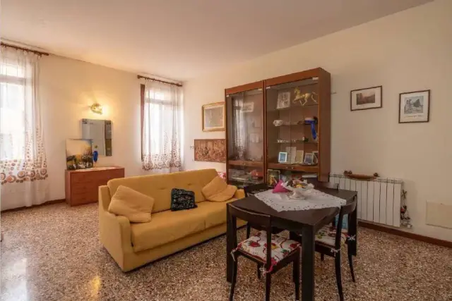 Casa indipendente in Campo San Tomà, Venezia - Foto 1