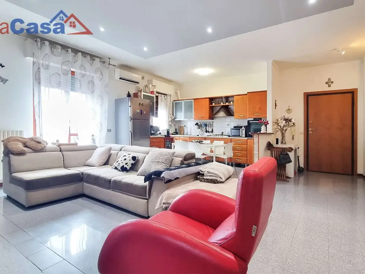 Ufficio in Via Achille Grandi 34, Ancona, {3} - Foto 1