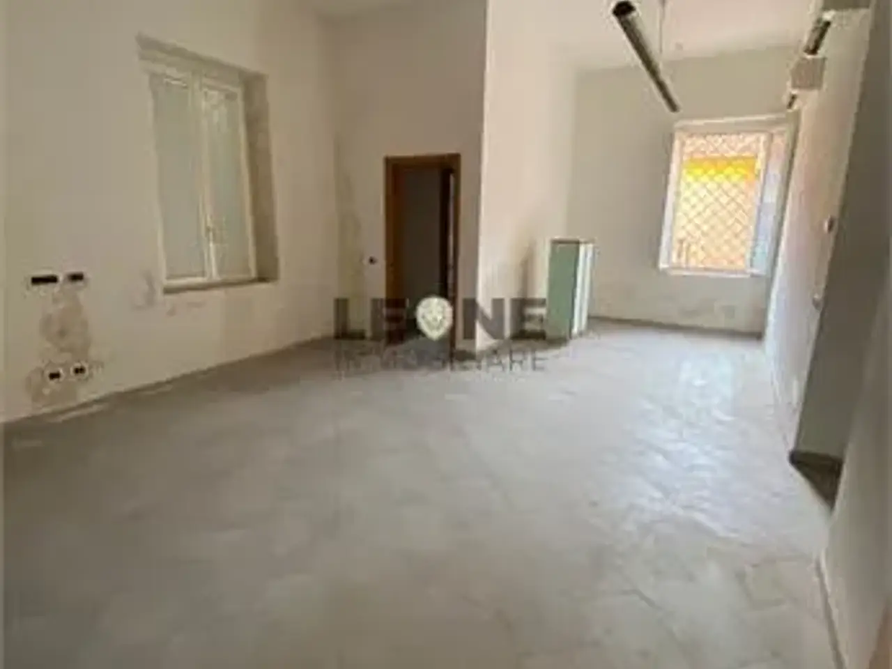 Negozio in Vignola (Centro), Vignola, {3} - Foto 1