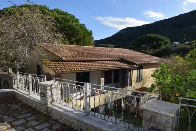 Villa in Piazza Capo Sant' Andrea 24 -, Marciana - Foto 1