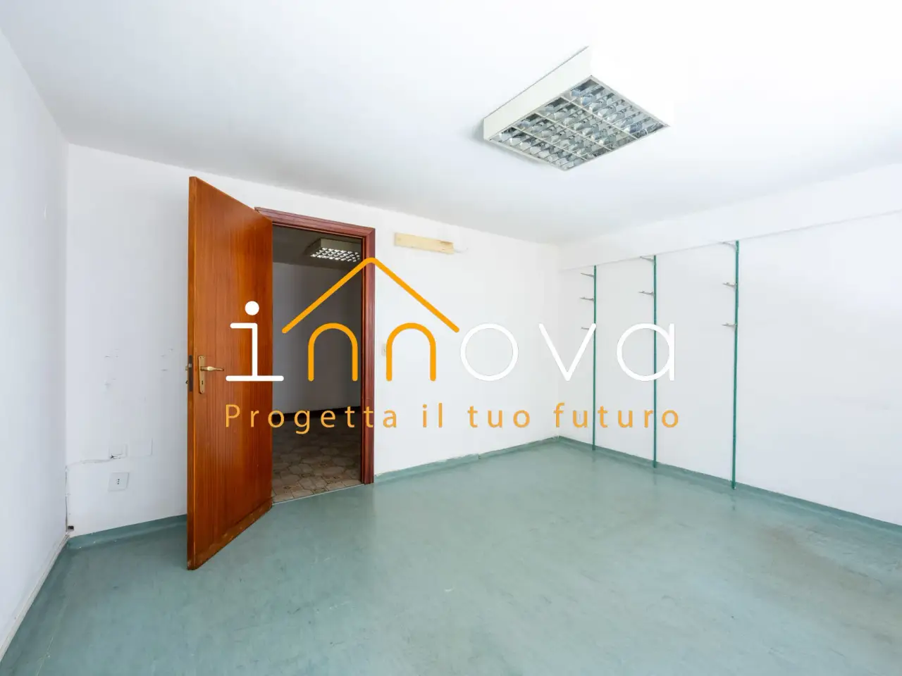 Ufficio in Mariano Smiriglio 26, Palermo, {3} - Foto 1