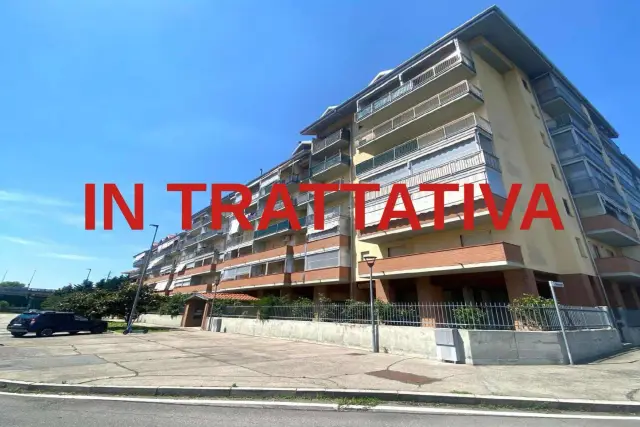 2-room flat in Via Oristano 1, Nichelino - Photo 1