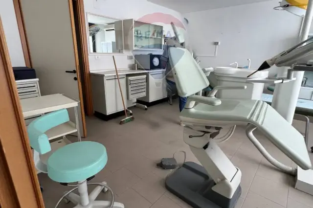 insertion image