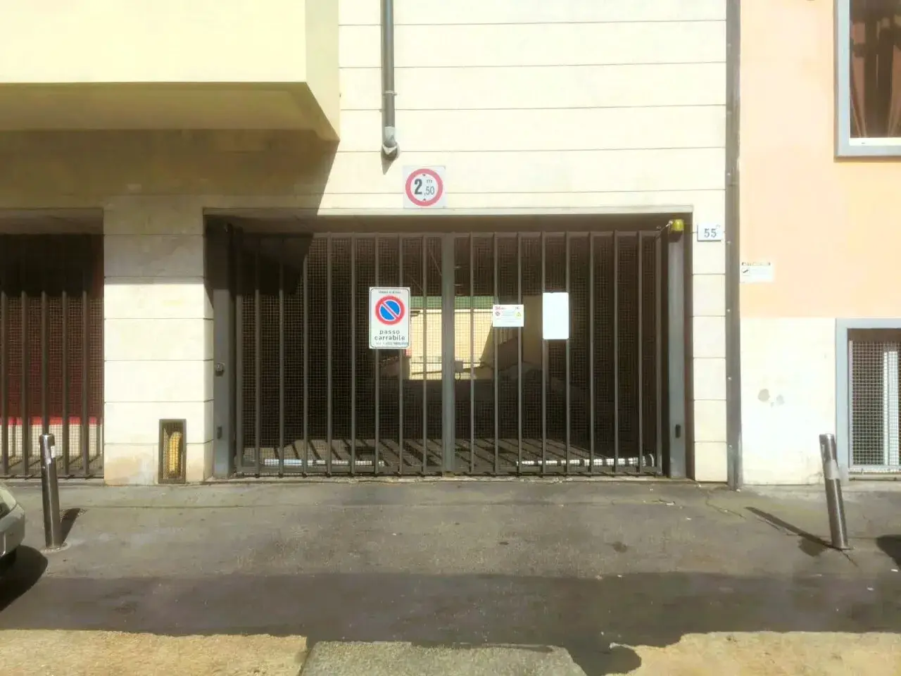 Parcheggio chiuso in Via Nicola Palmieri 55, Milano, {3} - Foto 2
