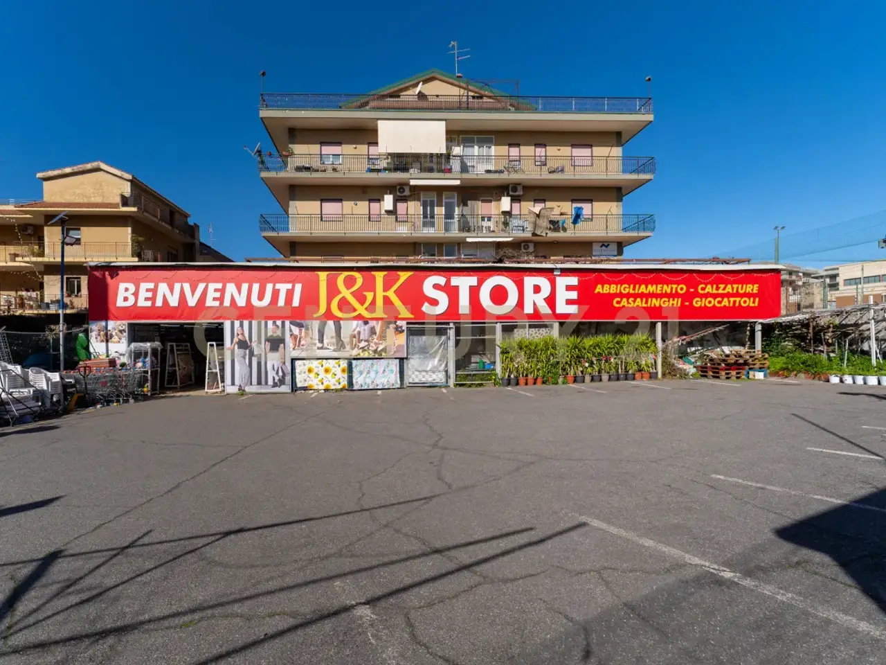 Centro commerciale in Via Nizzeti 6, Aci Catena, {3} - Foto 1