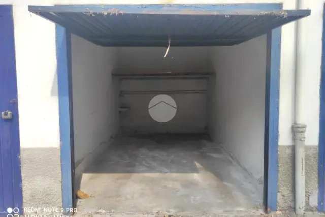 insertion image