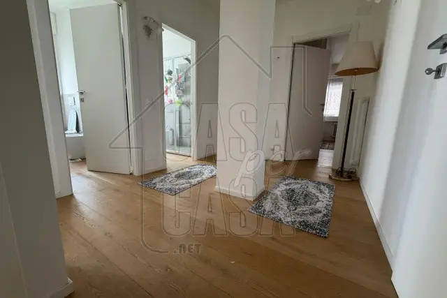 insertion image