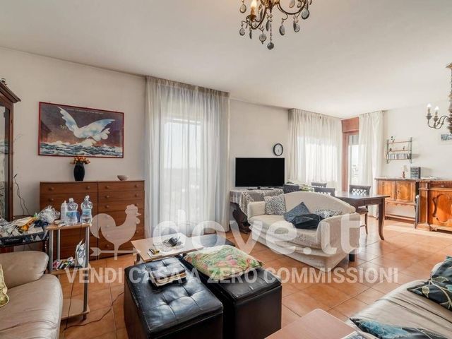 3-room flat in Via Ugo Sesini 20, Verona - Photo 1