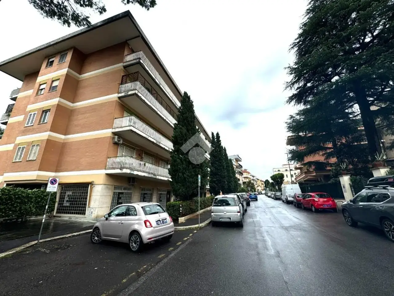 Negozio in Via del Fontanile Arenato 154, Roma, {3} - Foto 2