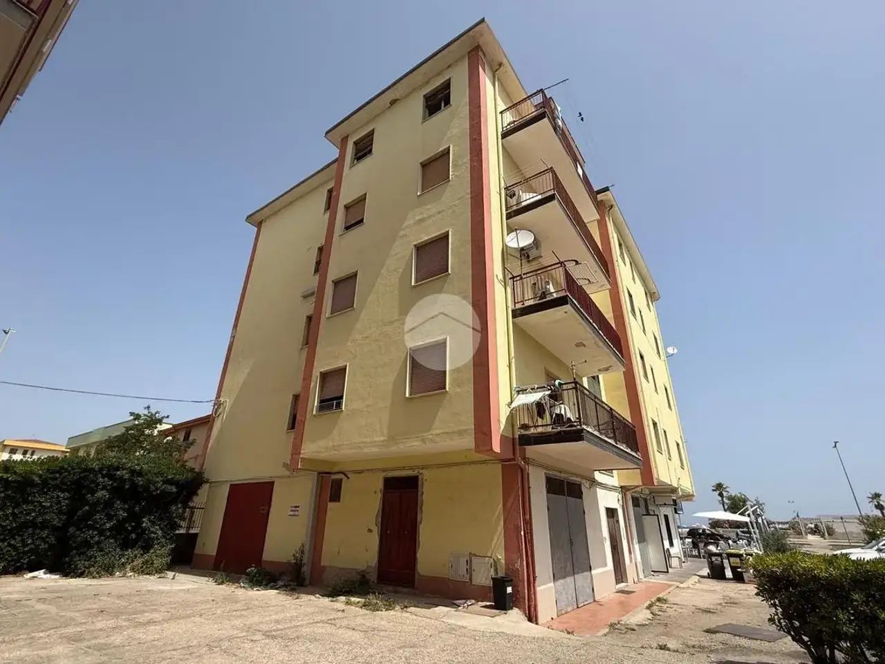 Magazzino in Via Leonardo da Vinci 1, Corigliano-Rossano, {3} - Foto 1