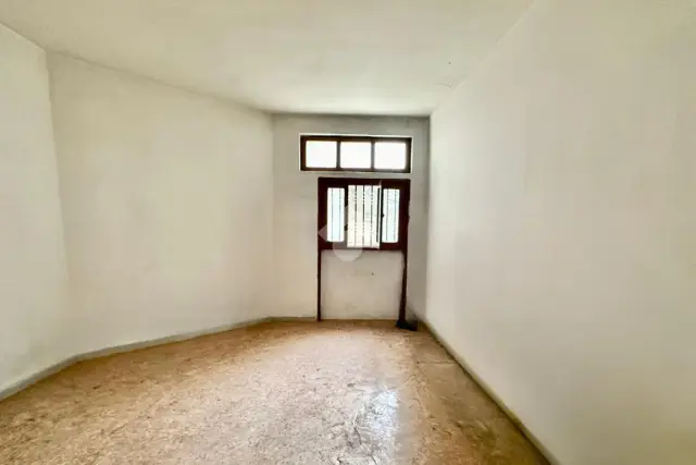 2-room flat in Via Vincenzo Bellini 8, Bitonto - Photo 1