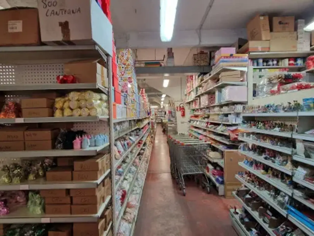 Magazzino in Via Appia Nuova, Roma, {3} - Foto 2