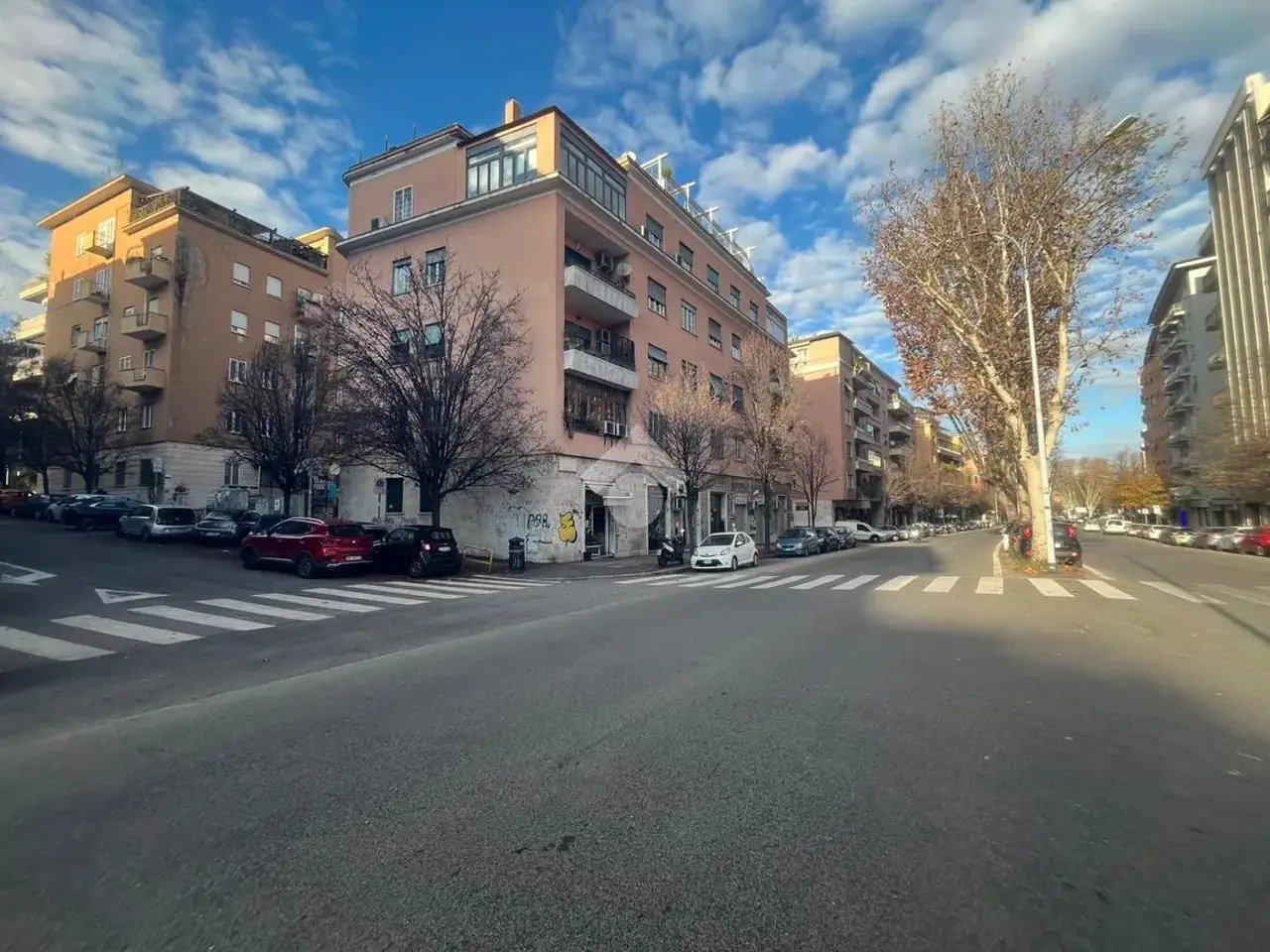 Negozio in Circonvallazione Trionfale 71, Roma, {3} - Foto 1