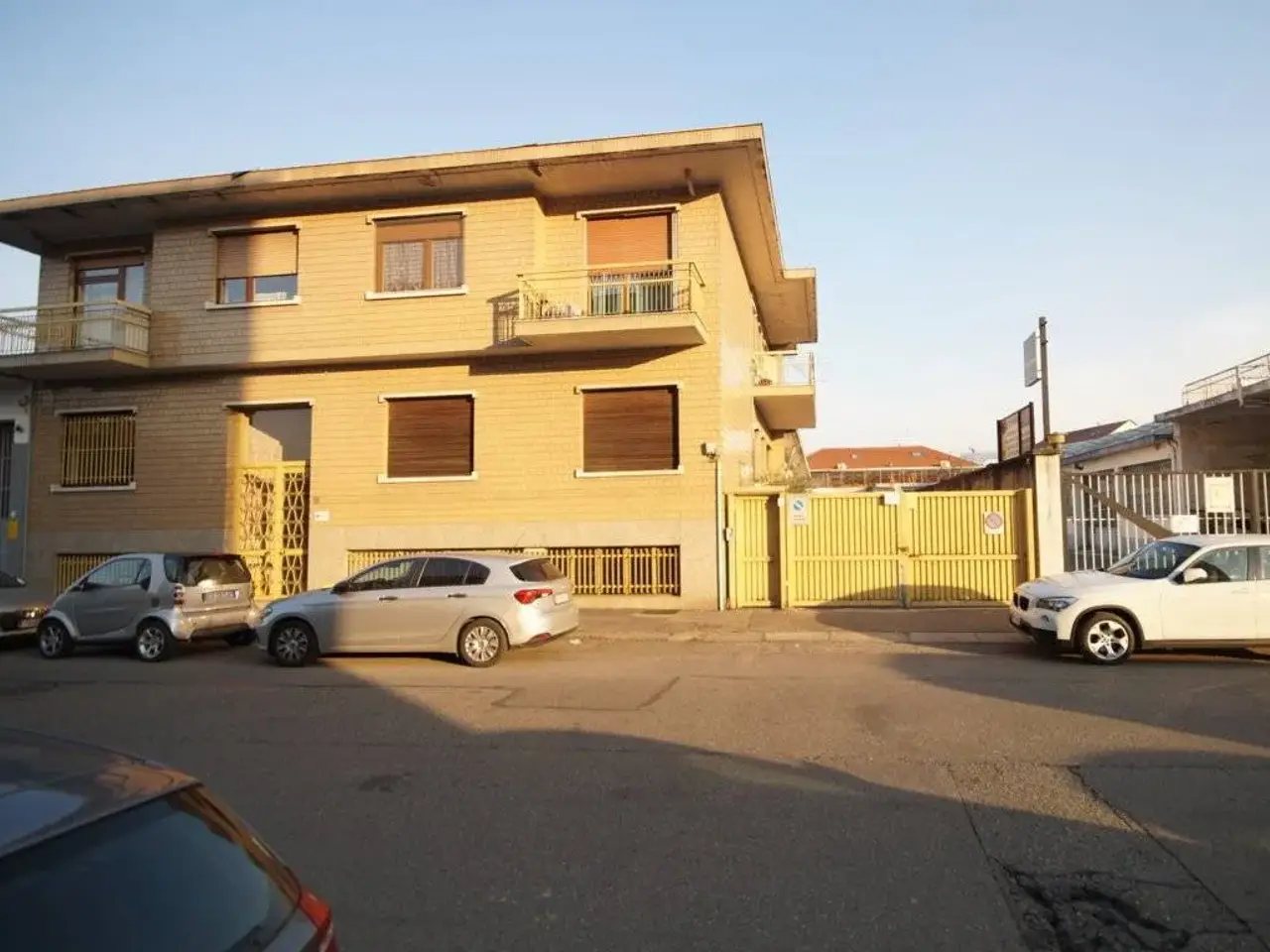 Capannone in Via Canonico Tancredi, Torino, {3} - Foto 1